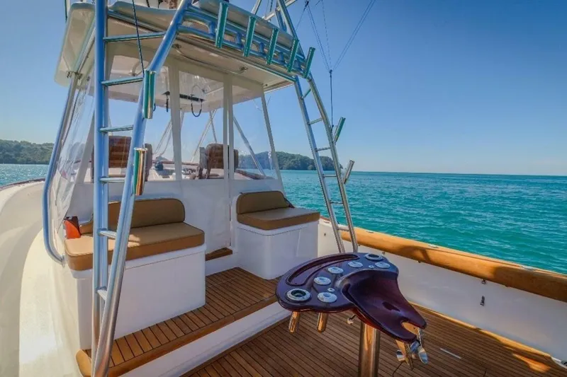 Game On Yacht Photos Pics 2024 Maverick Yachts Costa Rica 36 Walkaround- GAME ON- Cockpit