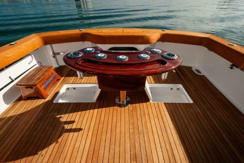 Game On Yacht Photos Pics 2024 Maverick Yachts Costa Rica 36 Walkaround- GAME ON- Cockpit