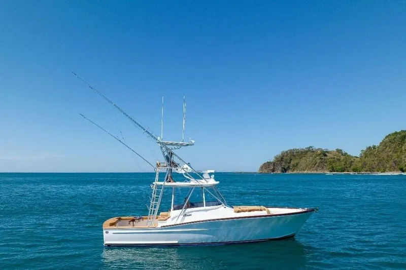 Game On Yacht Photos Pics 2024 Maverick Yachts Costa Rica 36 Walkaround- GAME ON-