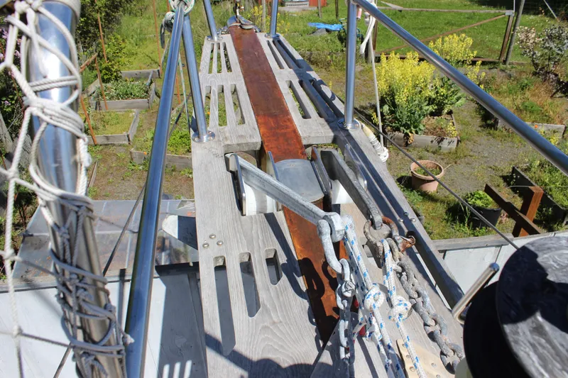 Pinniped Yacht Photos Pics 