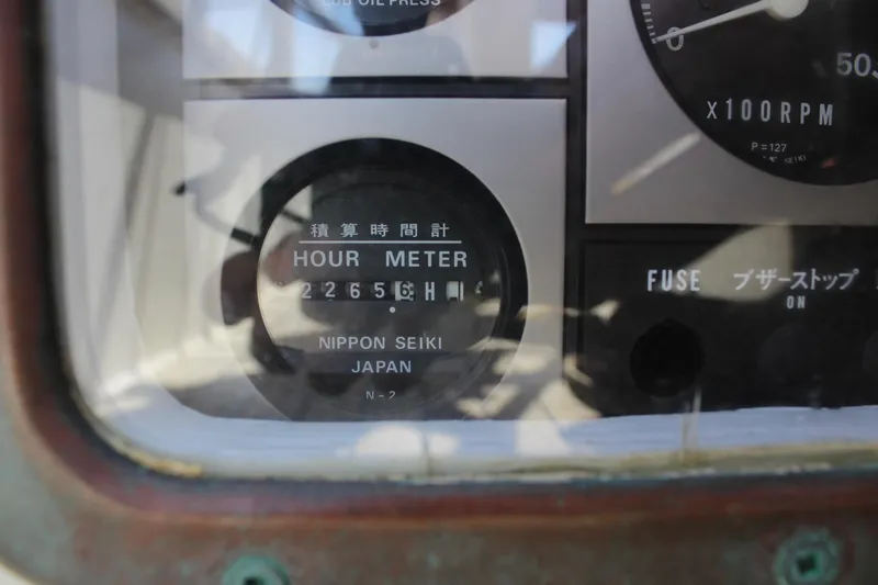 Pinniped Yacht Photos Pics 