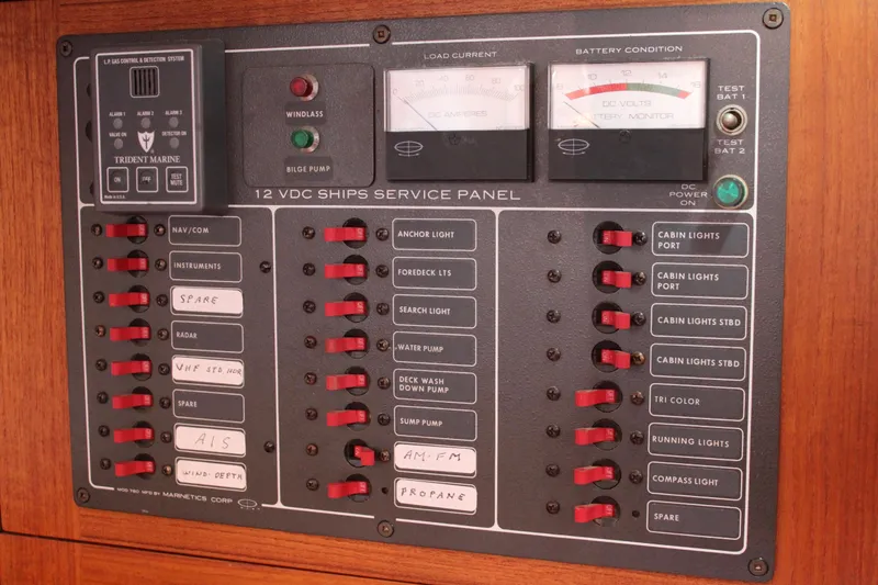 Pinniped Yacht Photos Pics 