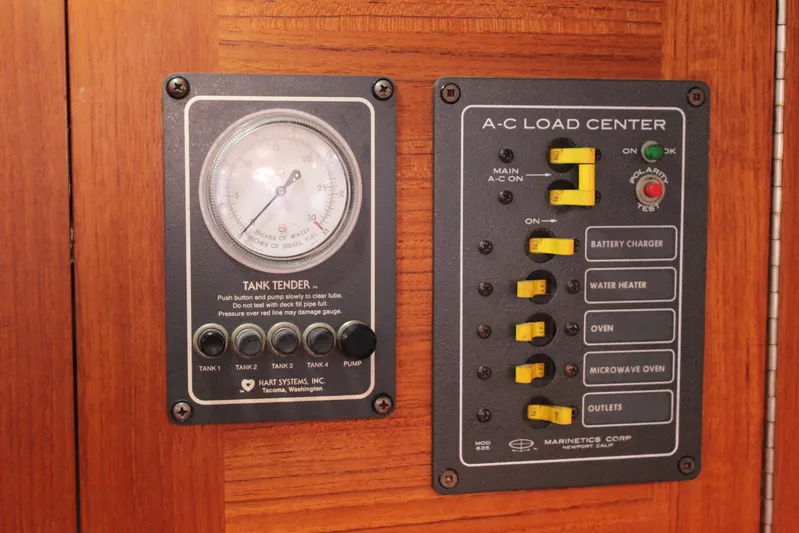 Pinniped Yacht Photos Pics 