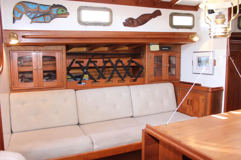 Pinniped Yacht Photos Pics 