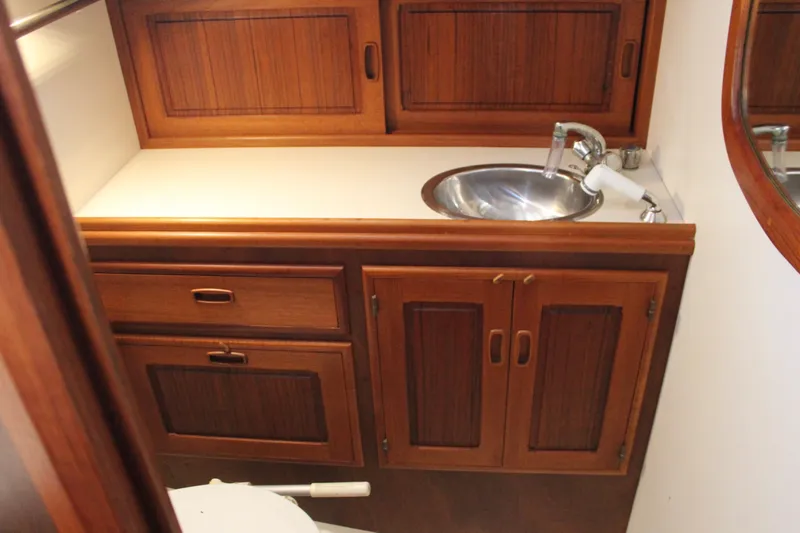 Pinniped Yacht Photos Pics 