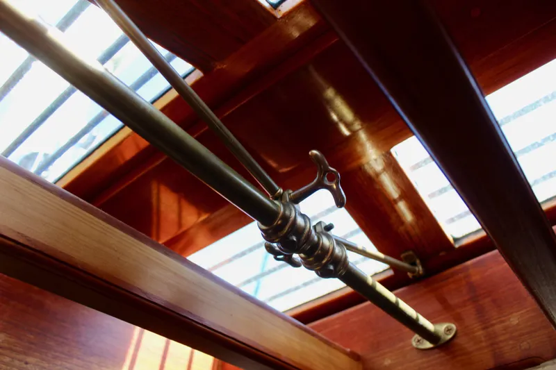 Pinniped Yacht Photos Pics 