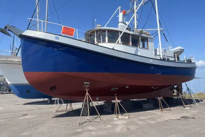 Custom 48 TRAWLER