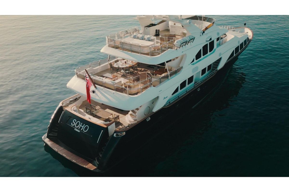 2009 Benetti 119 