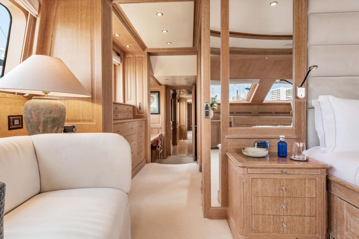 2009 Benetti 119 