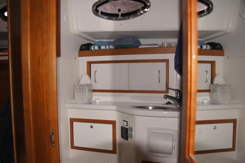 Scamper Yacht Photos Pics 