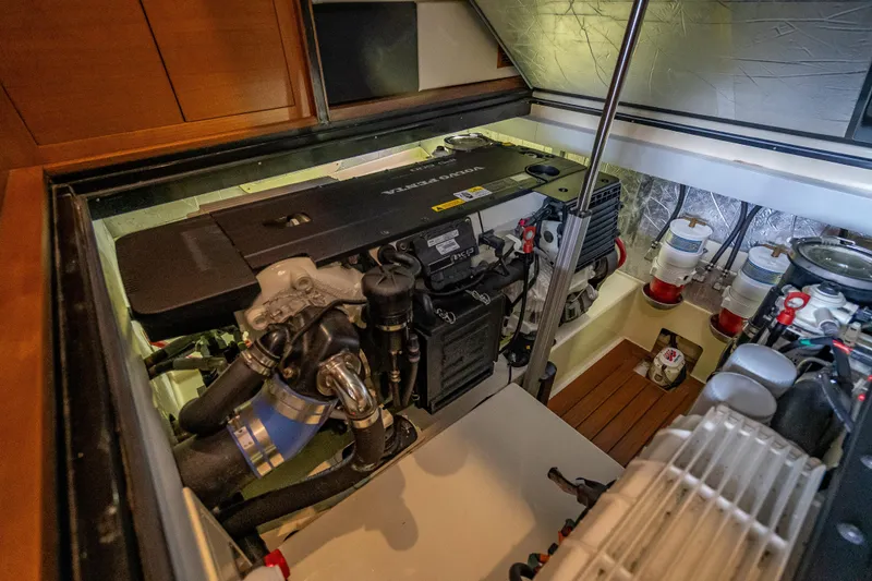 Date Night Yacht Photos Pics Engine room of 2020 Palm Beach Motor Yachts PB50, featuring Volvo Penta engine.