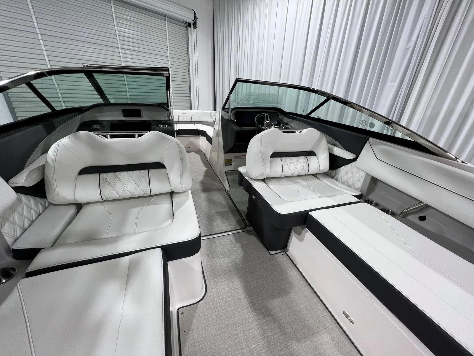 2024 Regal LS4 Bowrider for sale YachtWorld