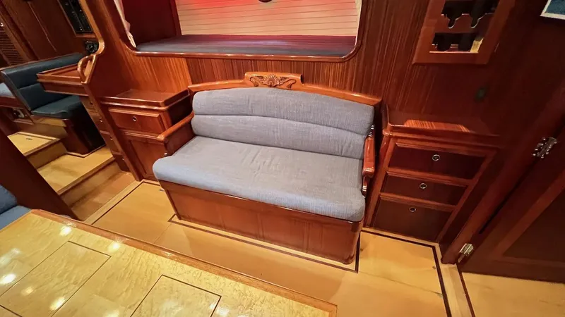 Nala Yacht Photos Pics 