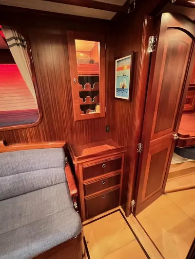 Nala Yacht Photos Pics 