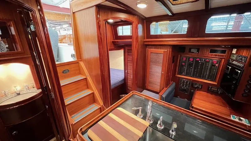 Nala Yacht Photos Pics 