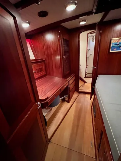 Nala Yacht Photos Pics 