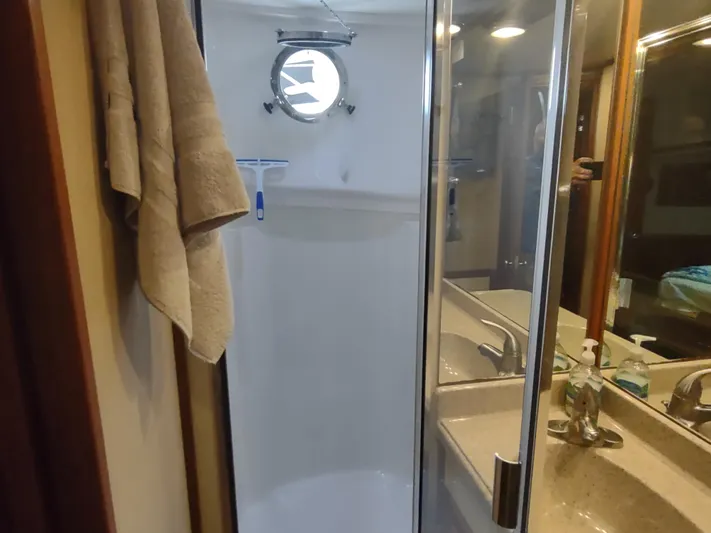 Salish Nomad Yacht Photos Pics 