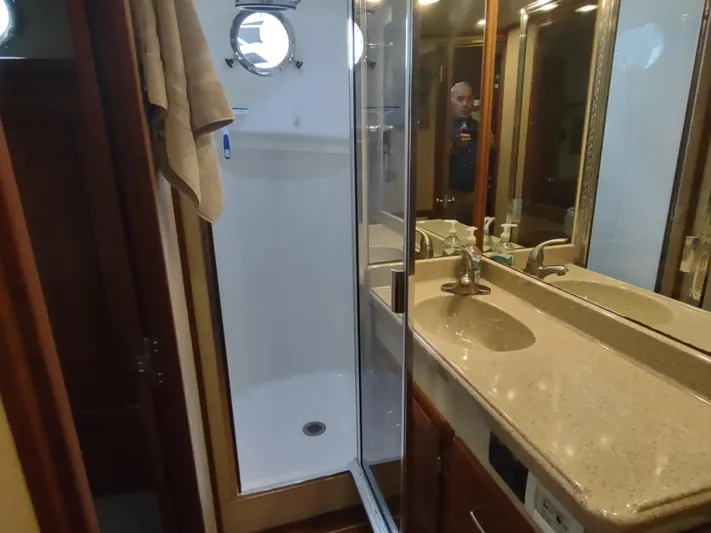 Salish Nomad Yacht Photos Pics 