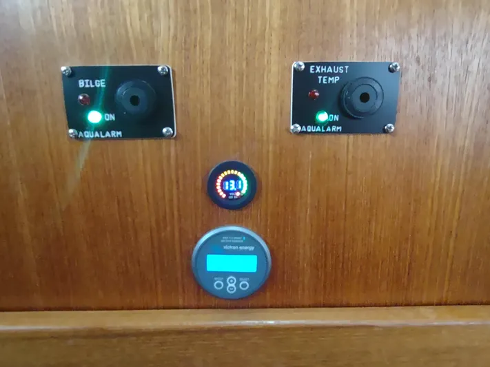 Salish Nomad Yacht Photos Pics 