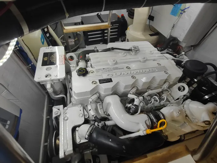 Salish Nomad Yacht Photos Pics 