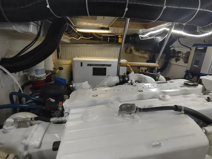 Salish Nomad Yacht Photos Pics 