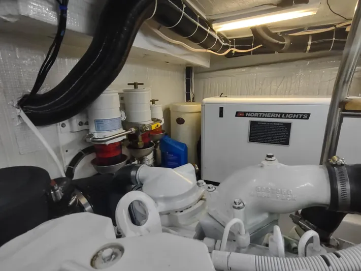 Salish Nomad Yacht Photos Pics 