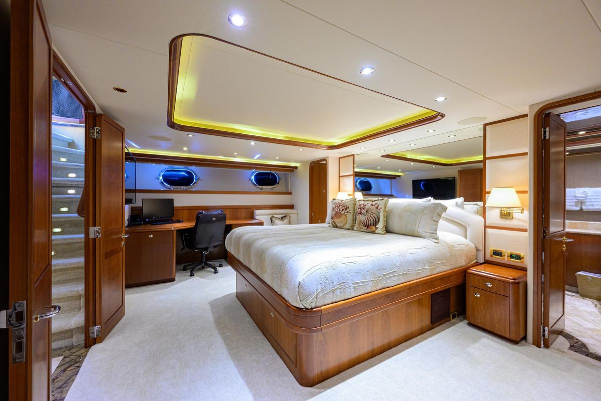 2008 Westport 112 