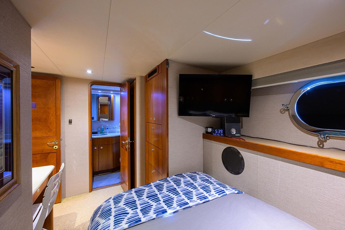 2008 Westport 112 