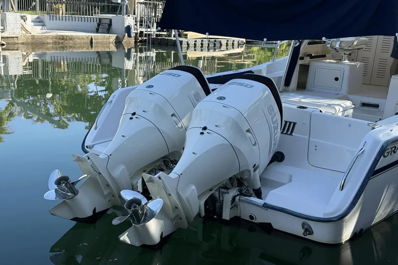 Kc And Me III Yacht Photos Pics 