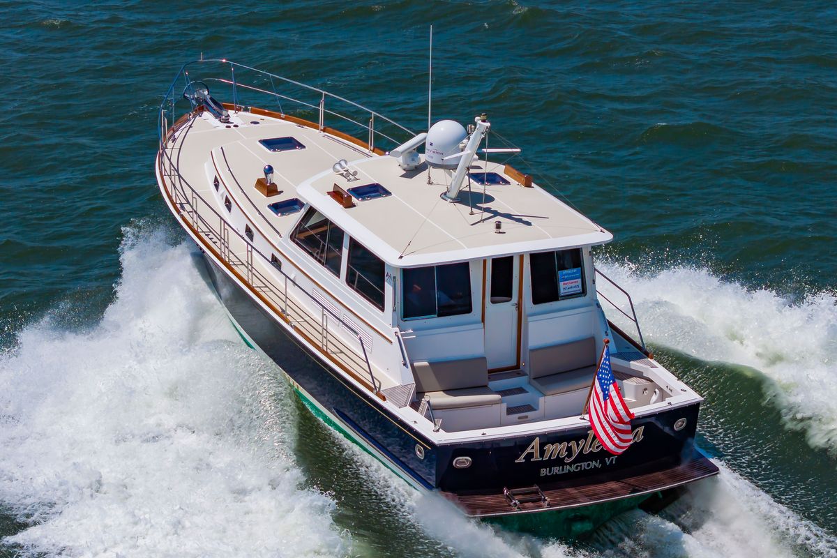 2005 Grand Banks 49 