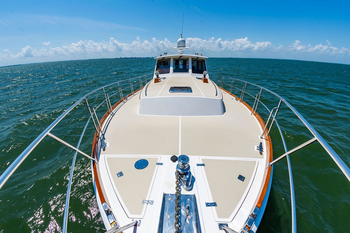 2005 Grand Banks 49 