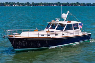 Yacht