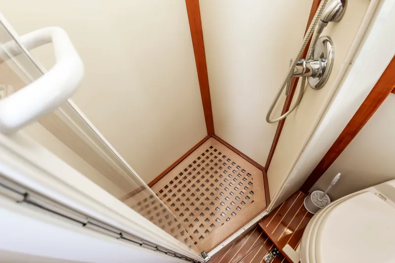 Amyleasa Yacht Photos Pics 