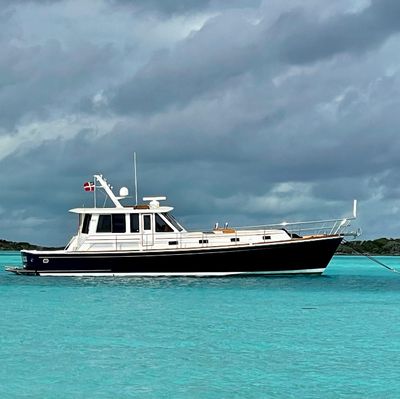 Yacht