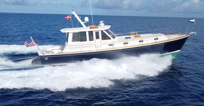 Yacht