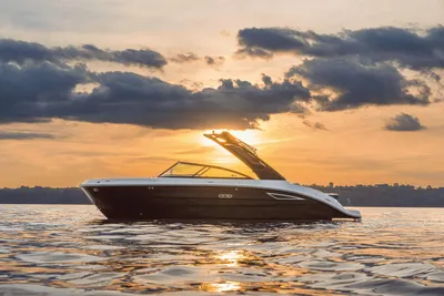 Sea Ray 250 SDX