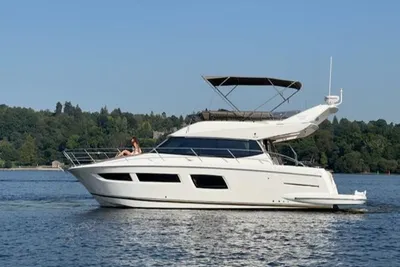 2012 Jeanneau PRESTIGE 350