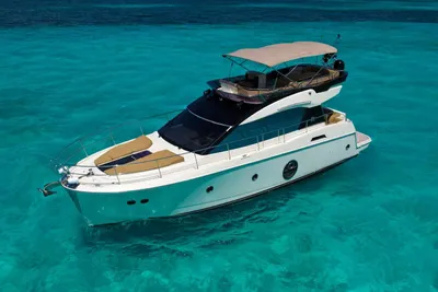 Monte Carlo Yachts MC5