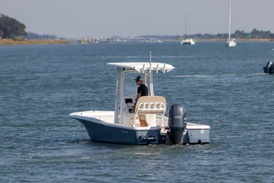 Tidewater 2200 Carolina Bay