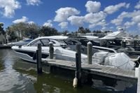 2023 Cruisers Yachts 50 GLS Outboard