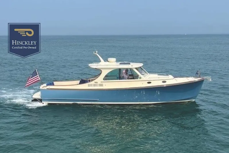 Valor Yacht Photos Pics 