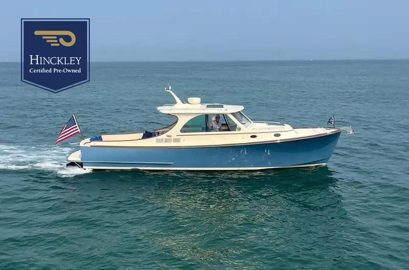 Valor Yacht Photos Pics 