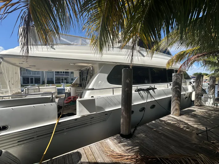 Jenny G Yacht Photos Pics 