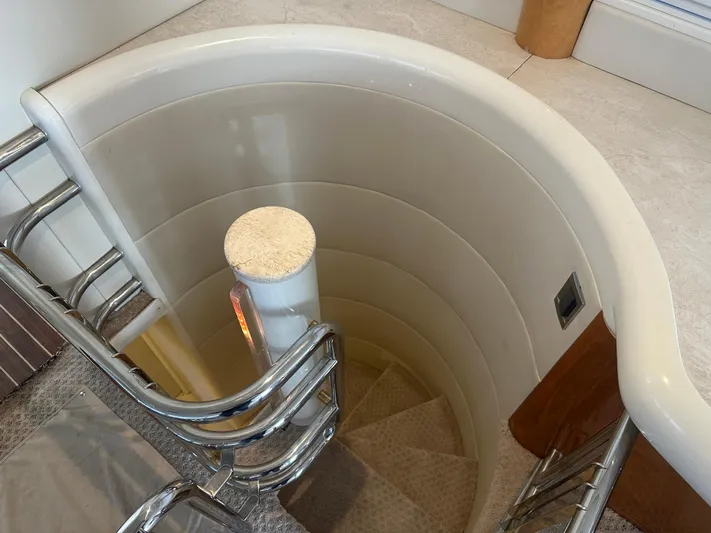 Jenny G Yacht Photos Pics 