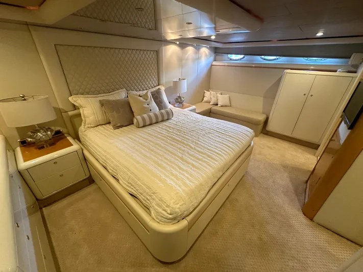 Jenny G Yacht Photos Pics 