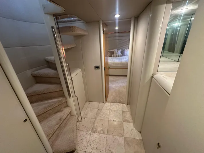 Jenny G Yacht Photos Pics 