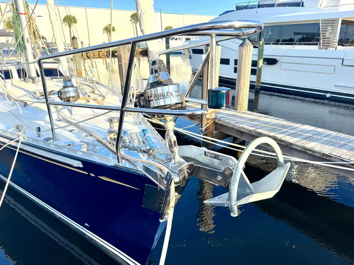 Mrs. Jones Yacht Photos Pics 