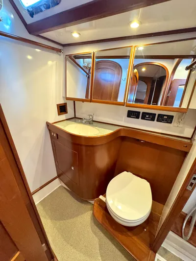 Mrs. Jones Yacht Photos Pics 