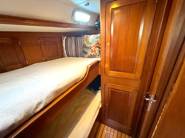 Mrs. Jones Yacht Photos Pics 