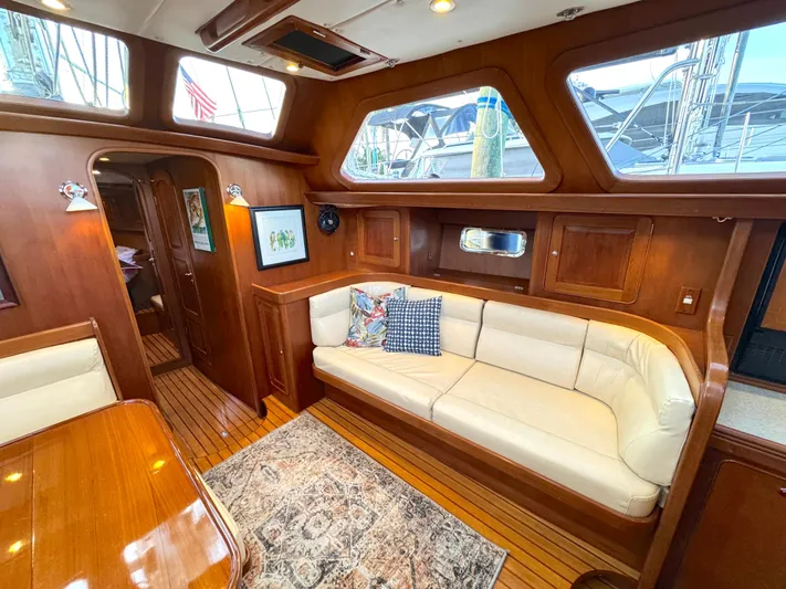 Mrs. Jones Yacht Photos Pics 